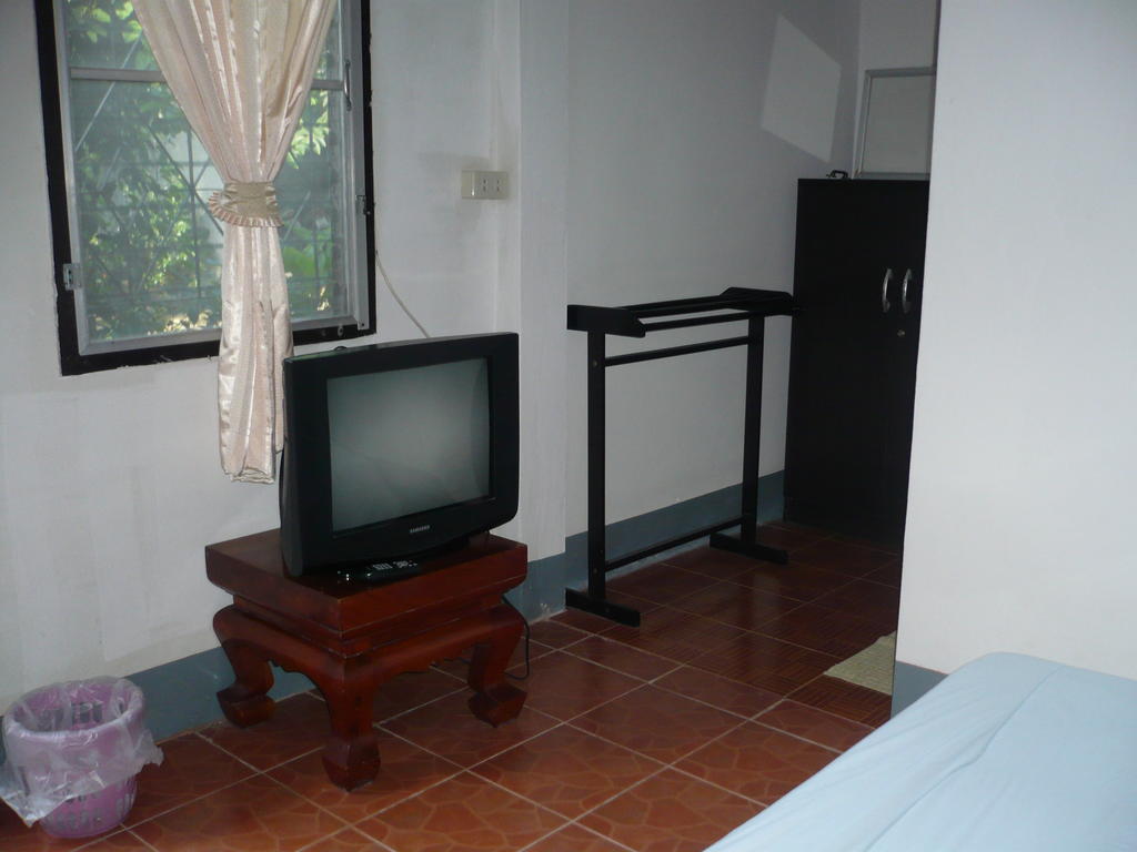 Pai Klang Vieng Hotell Rum bild